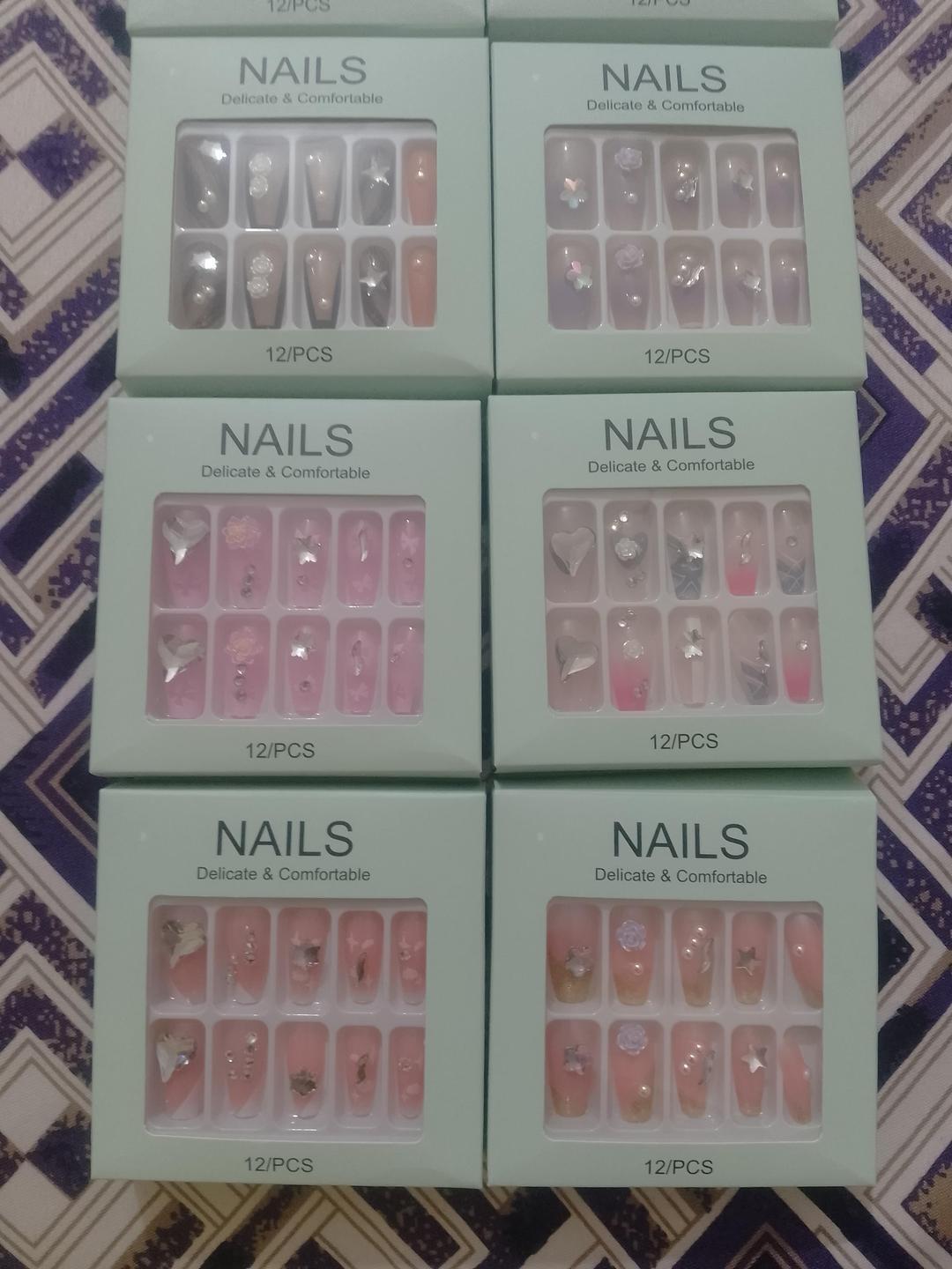 Smooth and Even Coverage Stick On Artificial Nails
