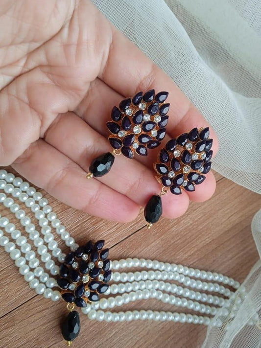 Pearl Stones Choker Set