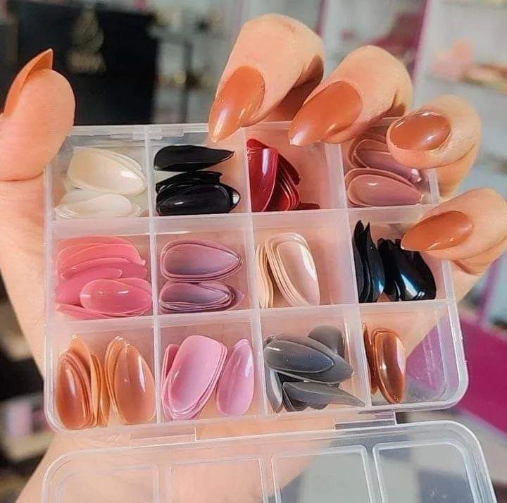Professional Manicure Fake Nails