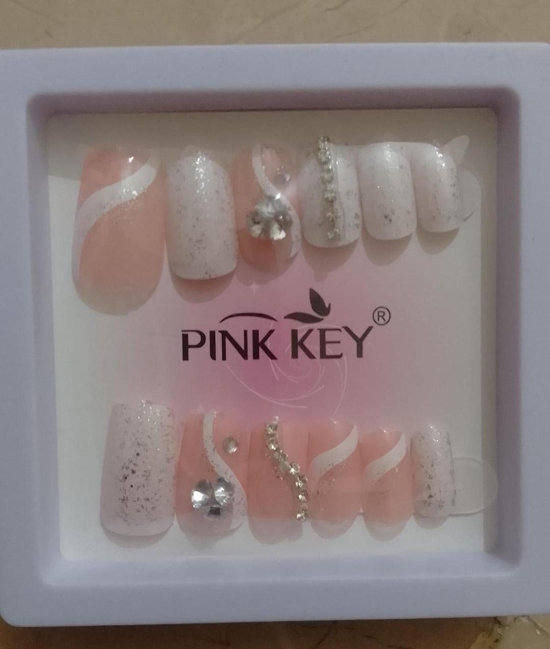 10 Pcs Stick On Artificial Nails