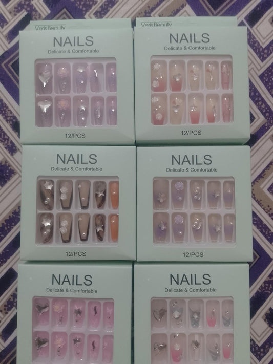 Smooth and Even Coverage Stick On Artificial Nails
