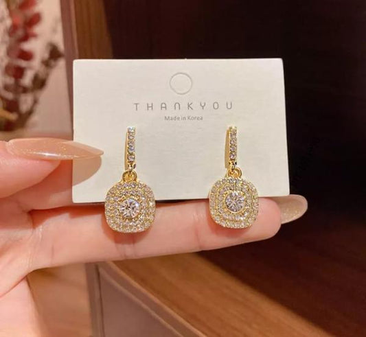 Crystal Earrings – Sparkling Dangle Earrings