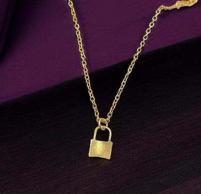 Gold Plated Pendant lock style